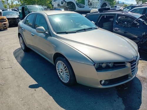 Alfa Romeo 159 2.4 JTD 20V ( 939A3000 ) 147kW r.2006 hnědá na náhradní díly