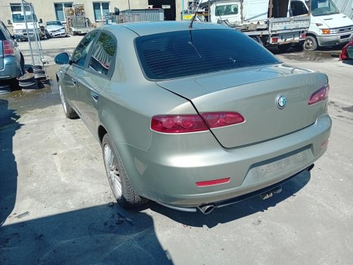 Alfa Romeo 159 2.4 JTD 20V ( 939A3000 ) 147kW r.2006 hnědá na náhradní díly