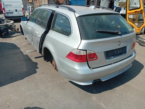 BMW 5 E61 525i ( N52B25A ) 160kW r.2005 šedá na náhradní díly