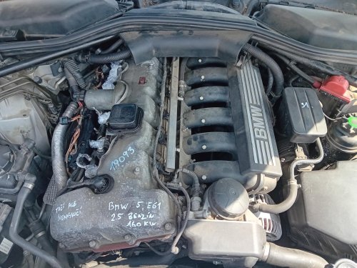 BMW 5 E61 525i ( N52B25A ) 160kW r.2005 šedá na náhradní díly