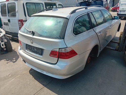BMW 5 E61 525i ( N52B25A ) 160kW r.2005 šedá na náhradní díly