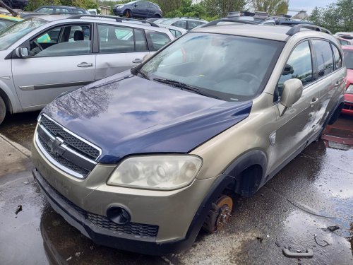 Chevrolet Captiva 2.0 ( Z20S ) 110kW r.2007 šedá na náhradní díly 