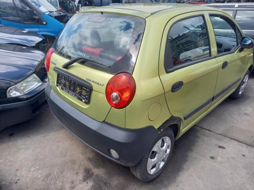 Chevrolet Spark 0.8 ( A08S3 ) 38kW r.2008 zelená na náhradní díly 