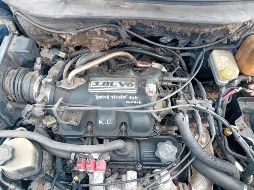 Chrysler Pacifica 3.8 ( 3.8 V6 ) 157kW r.2005 modrá na náhradní díly