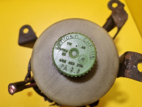 ELEKTRICKÉ SERVO ČERPADLO  6Q0423155AD  - KOYO - ŠKODA , SEAT , VW  - 16303