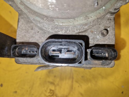 ELEKTRICKÉ SERVO ČERPADLO  6Q0423155AD  - KOYO - ŠKODA , SEAT , VW  - 18741