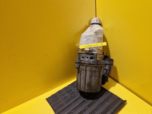 ELEKTRICKÉ SERVO ČERPADLO 13192897 - ZF - OPEL ASTRA H , ZAFIRA B - 18546