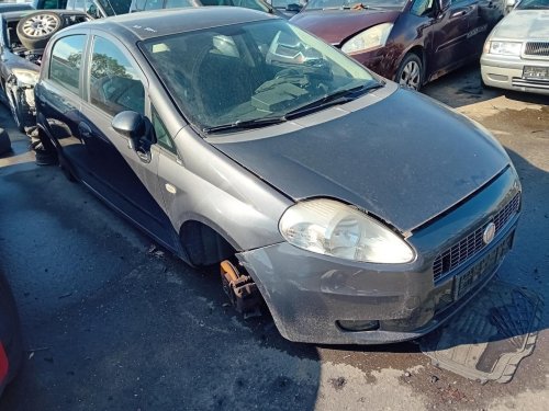 Fiat Punto 1.4 16V ( 199A6000 ) 70kW r.2008 šedá na náhradní díly