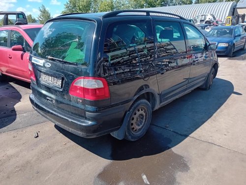 Ford Galaxy 1.9 ( AUY ) 85kW r.2001 černá na náhradní díly