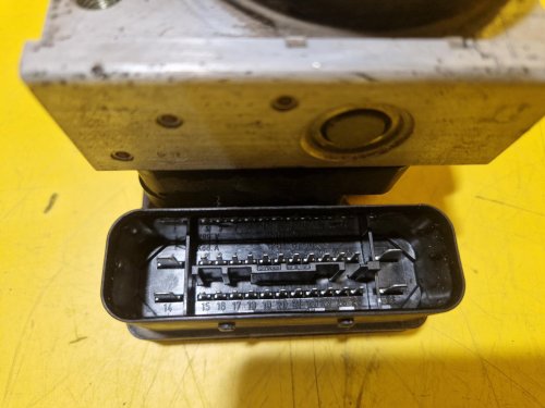 JEDNOTKA ABS - 13157576 - OPEL ASTRA H , ZAFIRA B - 19840