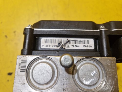 JEDNOTKA ABS - 27536AG250 - SUBARU LEGACY IV, OUTBACK III - 19839