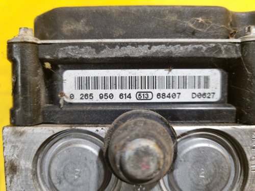JEDNOTKA ABS - 58920-4D300 - KIA CARNIVAL II (GQ) (2006-2014) - 17796