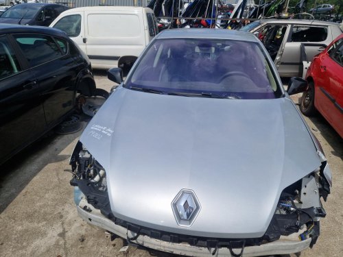 KAPOTA RENAULT LAGUNA III, STŘÍBRNÁ 069 - 19002