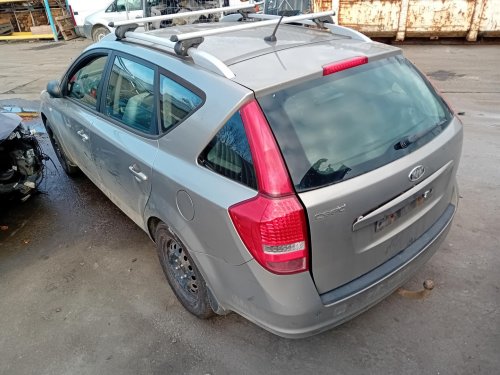 Kia Ceed 1.4 ( G4FA ) 66kW r.2010 hnědá na náhradní díly