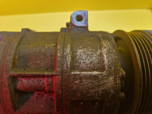 KOMPRESOR KLIMATIZACE 55701200 OPEL CORSA D, CORSA E - 1.0, 1.2, 1.4 16V - 16020