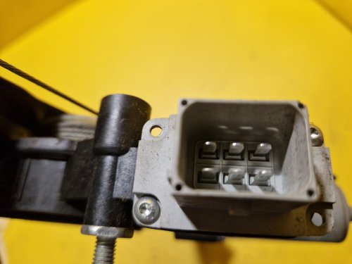 LEVÁ PŘEDNÍ STAHOVAČKA OKNA S MOTORKEM 5000887 DIAT DOBLO II - 18503