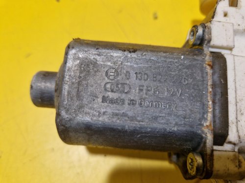 LEVÁ PŘEDNÍ STAHOVAČKA OKNA S MOTORKEM 996624101 - BMW 1 E87 (2003-2011) - 18597