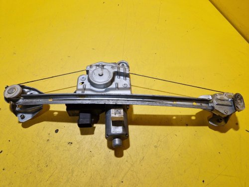 LEVÁ ZADNÍ STAHOVAČKA OKNA S MOTORKEM 992418102 OPEL ASTRA H - 18811