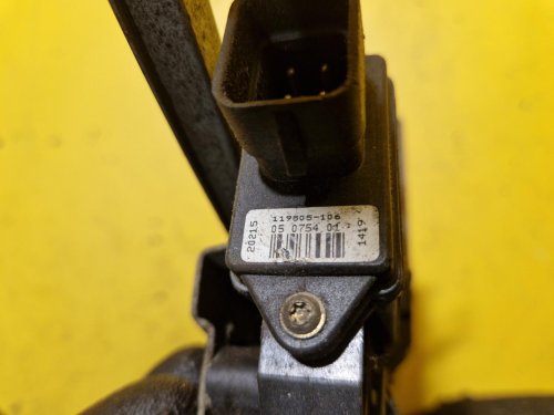 LEVÁ ZADNÍ STAHOVAČKA OKNA S MOTORKEM 119805106 OPEL ZAFIRA A - 18498