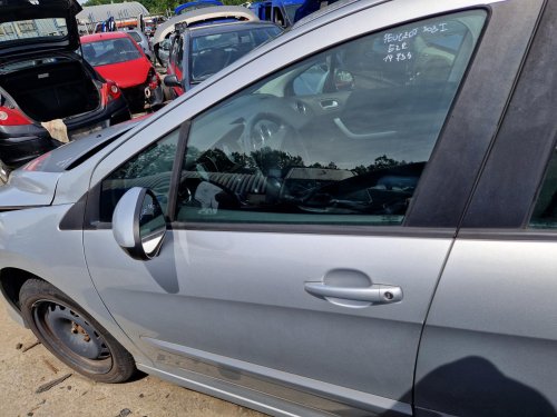 LEVÉ PŘEDNÍ DVEŘE  PEUGEOT 308 I, STŘÍBRNÁ EZR - 19734