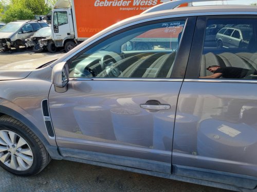 LEVÉ PŘEDNÍ DVEŘE OPEL ANTARA , ZLATOSTŘÍBRNÉ C105 - 18117