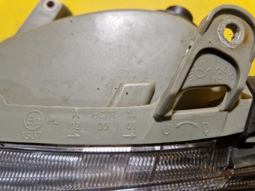 LEVÉ PŘEDNÍ SVĚTLO OPEL AGILA A / SUZUKI WAGON R+ - 20552