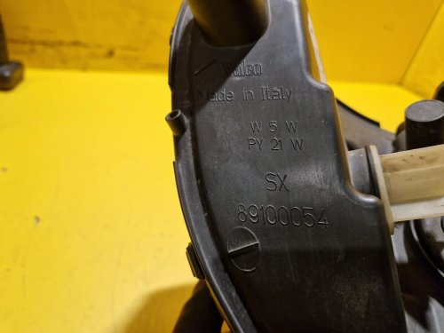 LEVÉ PŘEDNÍ SVĚTLO OPEL ZAFIRA A - 20855