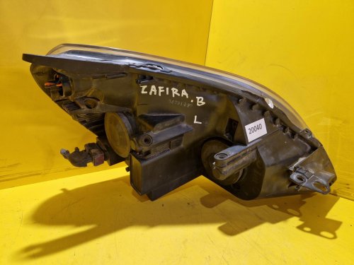 LEVÉ PŘEDNÍ SVĚTLO OPEL ZAFIRA B - 20040
