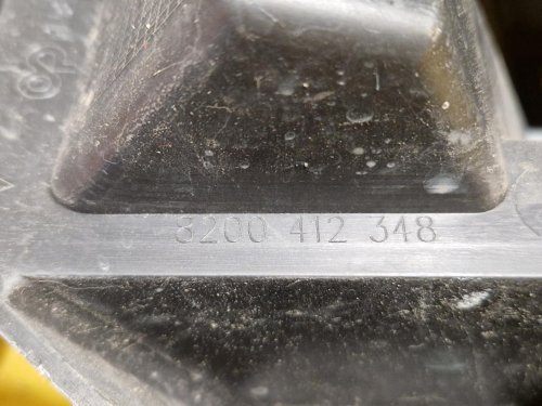 LEVÉ PŘEDNÍ SVĚTLO RENAULT MEGANE II ( 2 ) FACELIFT - 20072