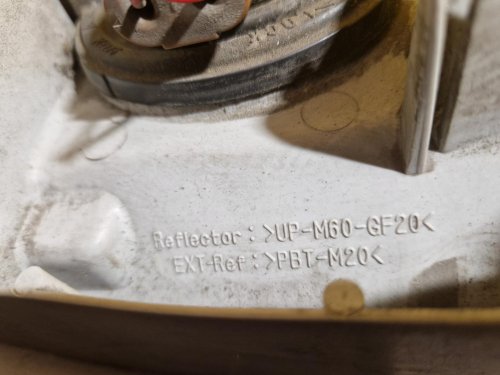 LEVÉ PŘEDNÍ SVĚTLO TOYOTA COROLLA VERSO (_E12_) - 20043