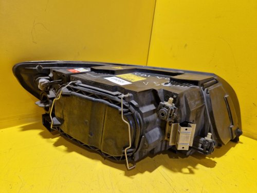 LEVÉ PŘEDNÍ SVĚTLO XENON VOLVO V50, S40 II - 19085