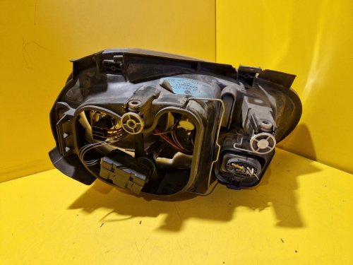 LEVÉ PŘEDNÍ SVĚTLO VW GOLF IV , BEZ MLHOVKY - 18023