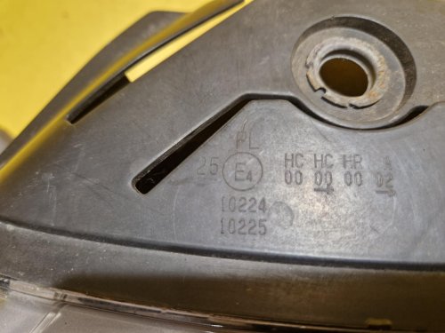 LEVÉ PŘEDNÍ SVĚTLO VW PASSAT B6 S ČOČKOU - 19913