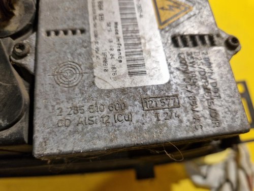 LEVÉ PŘEDNÍ XENON SVĚTLO FORD MONDEO III MK3 ( 3 ) - 19895