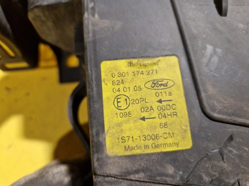 LEVÉ PŘEDNÍ XENON SVĚTLO FORD MONDEO III MK3 ( 3 ) - 19895