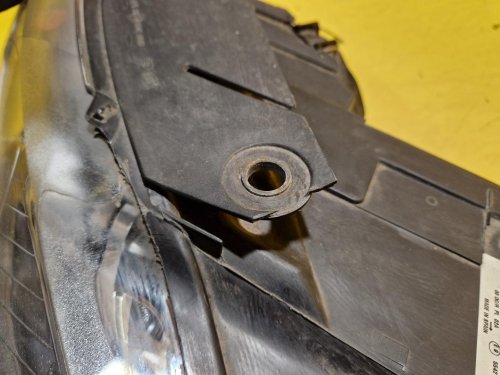 LEVÉ PŘEDNÍ XENONOVÉ SVĚTLO VW PASSAT B6 (3C2) - 20469