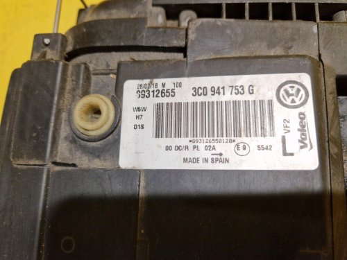 LEVÉ PŘEDNÍ XENONOVÉ SVĚTLO VW PASSAT B6 (3C2) - 20469