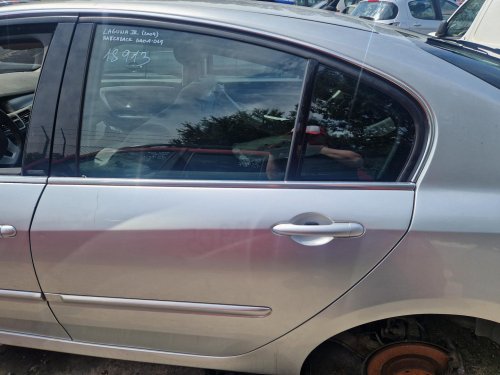 LEVÉ ZADNÍ DVEŘE RENAULT LAGUNA III, HATCHBACK, STŘÍBRNÁ 069 - 18913