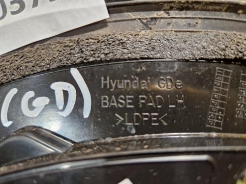 LEVÉ ZRCÁTKO HYUNDAI I30 II (GD) , BÍLÉ , ELEKTRICKÉ - 20372