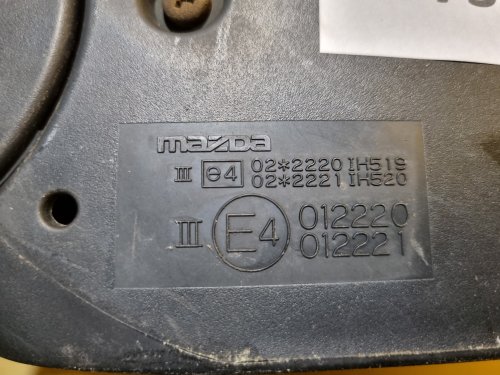 LEVÉ ZRCÁTKO MAZDA 3 ( BK ) , BÍLÉ, ELEKTRICKÉ - 17732