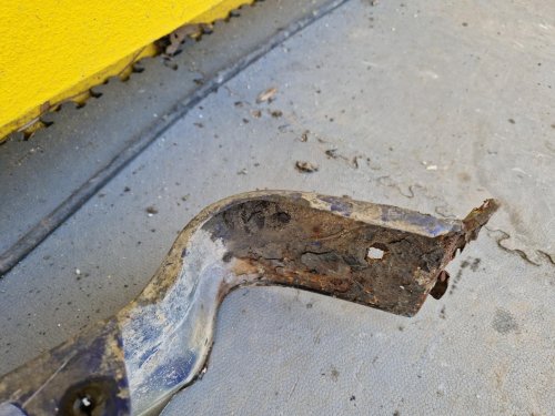 LEVÝ PŘEDNÍ BLATNÍK ŠKODA OCTAVIA I 1 (1U2), MODRÝ - 17643