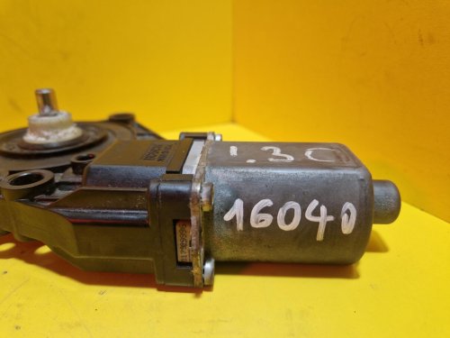 LEVÝ PŘEDNÍ MOTOREK STAHOVAČKY OKNA 0130822542 HYUNDAI I30 I -16040