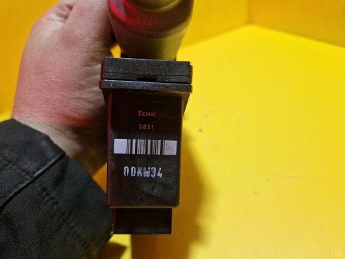 LEVÝ PŘEDNÍ MOTOREK STAHOVAČKY OKNA 6Q1959801 - ŠKODA FABIA I, FABIA II, ROOMSTER / VW POLO IV / SEAT IBIZA III, CORDOBA II - 15936