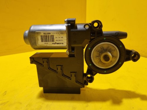 LEVÝ PŘEDNÍ MOTOREK STAHOVAČKY OKNA 6Q1959801A - ŠKODA FABIA I, FABIA II, ROOMSTER / VW POLO IV / SEAT IBIZA III, CORDOBA II - 17612