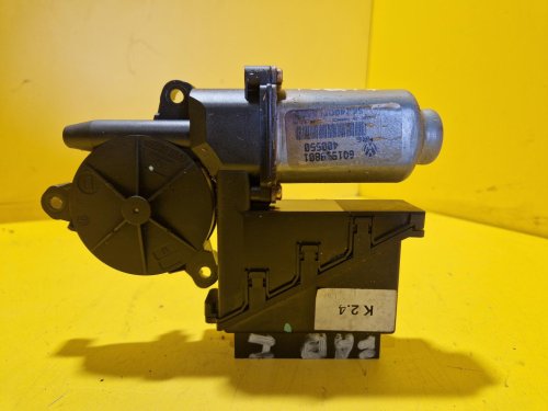 LEVÝ PŘEDNÍ MOTOREK STAHOVAČKY OKNA 6Q1959801A - ŠKODA FABIA I, FABIA II, ROOMSTER / VW POLO IV / SEAT IBIZA III, CORDOBA II - 18247