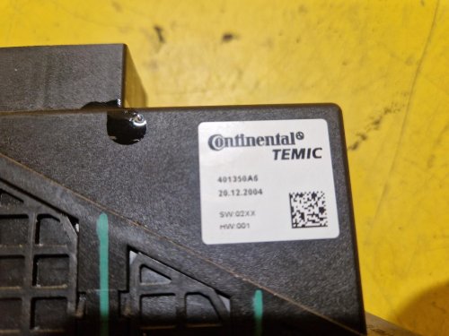 LEVÝ PŘEDNÍ MOTOREK STAHOVAČKY OKNA 6Y1959801 - ŠKODA FABIA I, FABIA II, ROOMSTER / VW POLO IV / SEAT IBIZA III, CORDOBA II - 19448