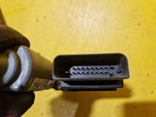 LEVÝ ZADNÍ MOTOREK STAHOVAČKY OKNA 1K0959703AL - VW GOLF VI - 20441