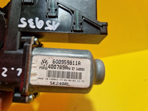 LEVÝ ZADNÍ MOTOREK STAHOVAČKY OKNA 6Q0959811A ŠKODA FABIA I, FABIA II, ROOMSTER / VW POLO IV / SEAT IBIZA III, CORDOBA II - 15648