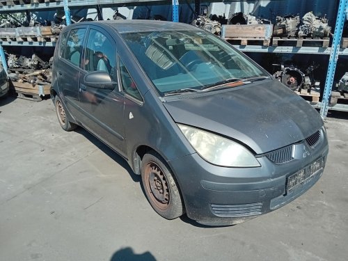 Mitsubishi Colt 1.1 ( 134910 ) 55kW r.2005 šedá na náhradní díly