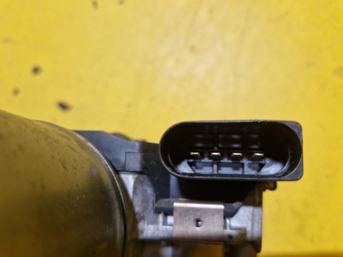 MOTOREK STĚRAČŮ 5M0955120D -  VW GOLF V PLUS - 20443